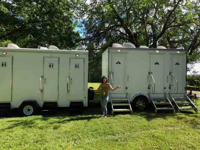 3-STATION LUXURY TRAILER